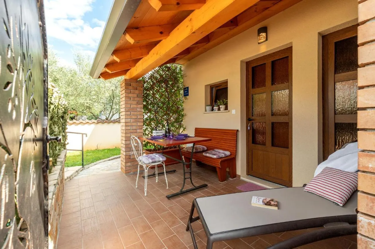 Apartments Nono Porec